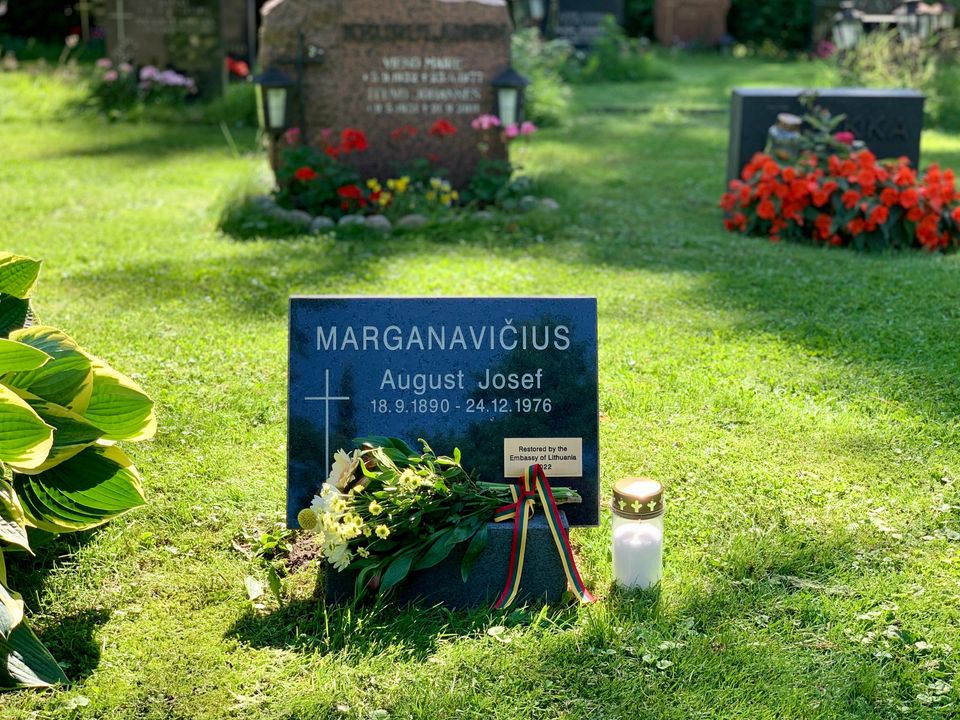 2022 07 25 A Marganaviciaus kapas suomija